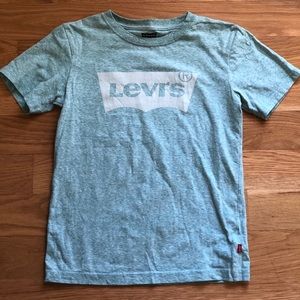 🐸5/$15🐸 Levi’s Tee Shirt Big Boy size M 10 12